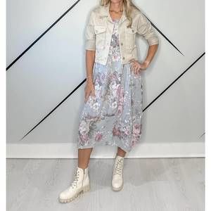 NEW I LOVE LINEN make it official jacket in beige